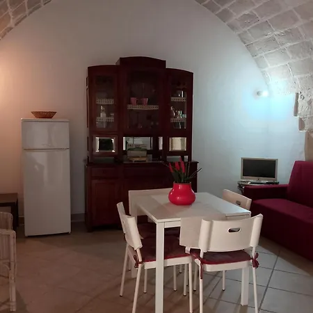 公寓 Alloggio Masseria Belvedere 切萨雷奥港